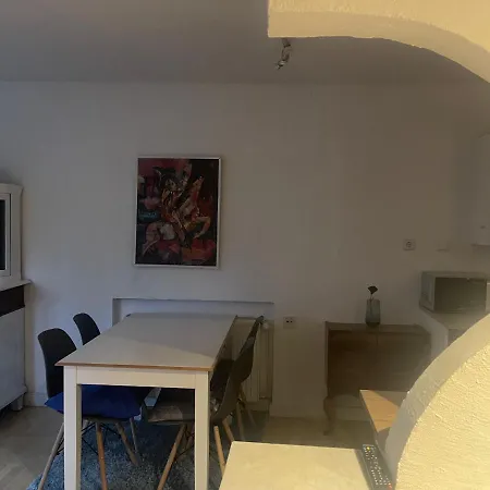 شقة Oberneulaender Gaestehaus