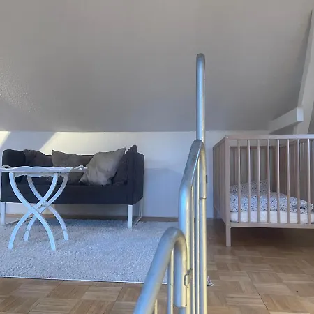 Oberneulaender Gaestehaus شقة